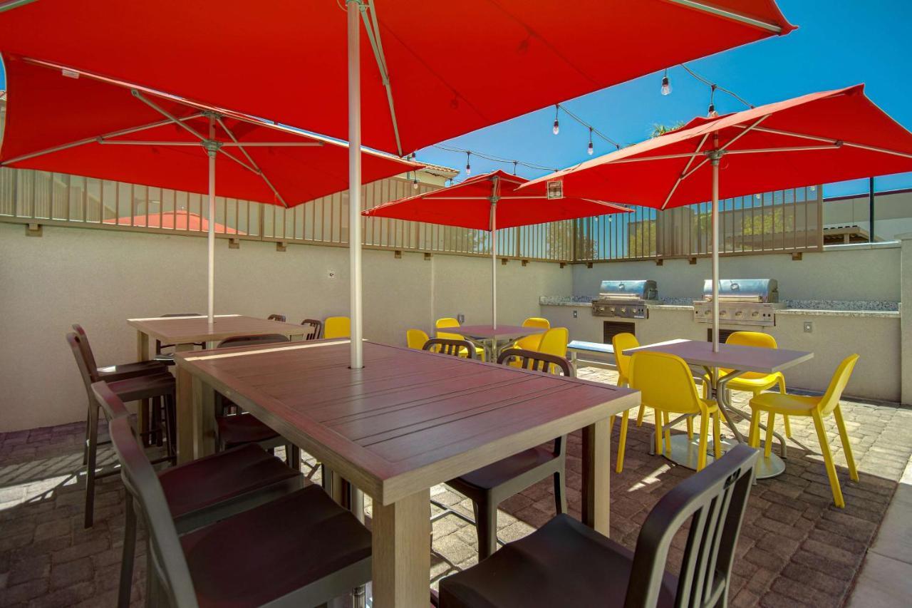 Home2 Suites By Hilton Las Vegas North Luaran gambar